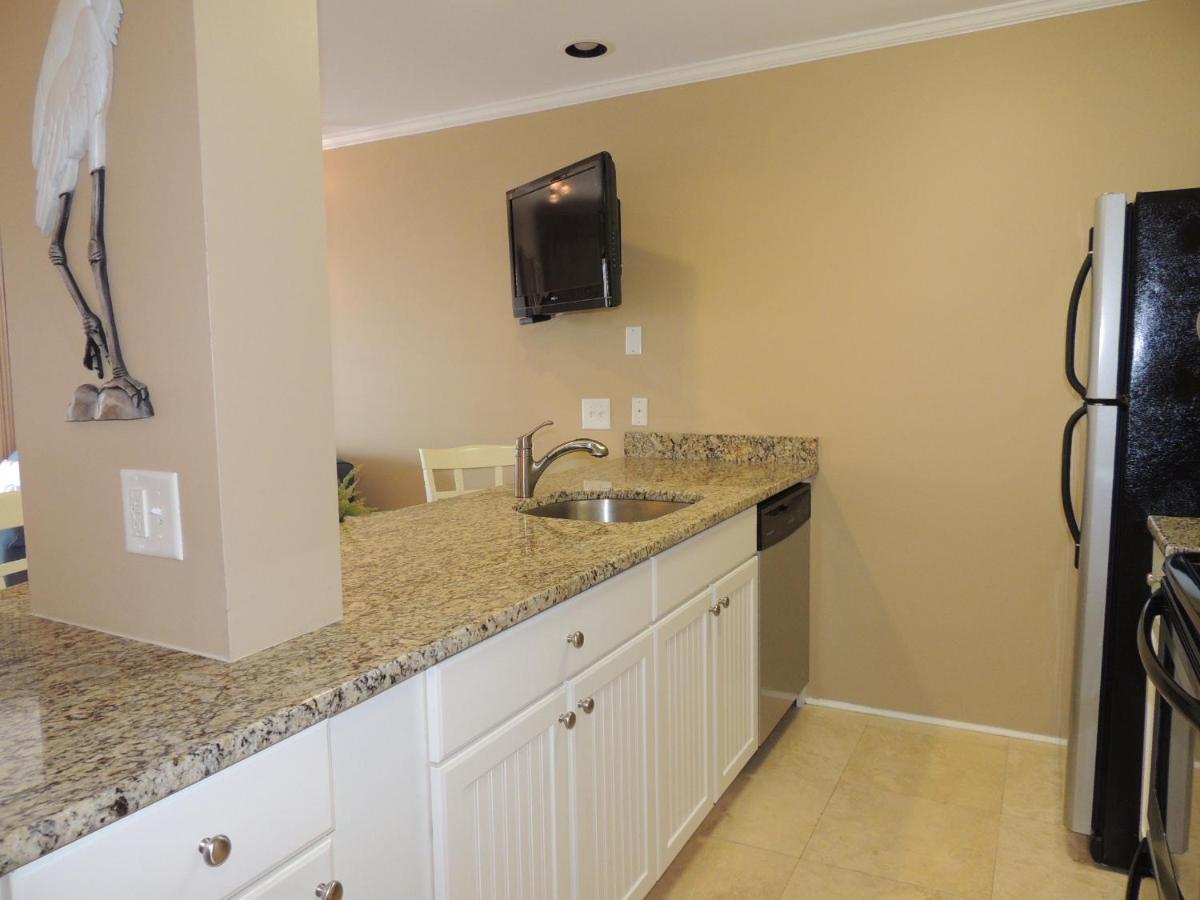 Updated And Classy One Br Oceanview Condo Bikes & Beach Gear Included Хилтон-Хед-Айленд Экстерьер фото